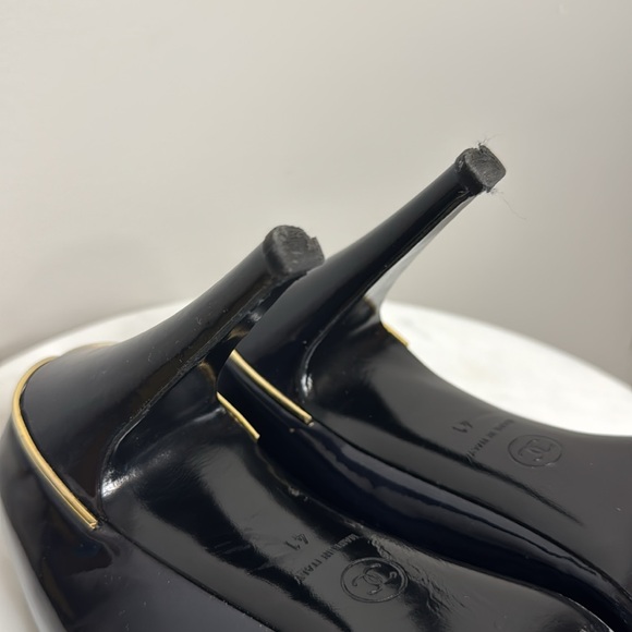 Chanel Chaus Ouvertes Open Toe Pump - Picture 3 of 8